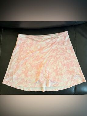 G/Fore Women's Camo Silky Tech Nylon A-Line Golf Skort - Pink Cameo - Sz Medium